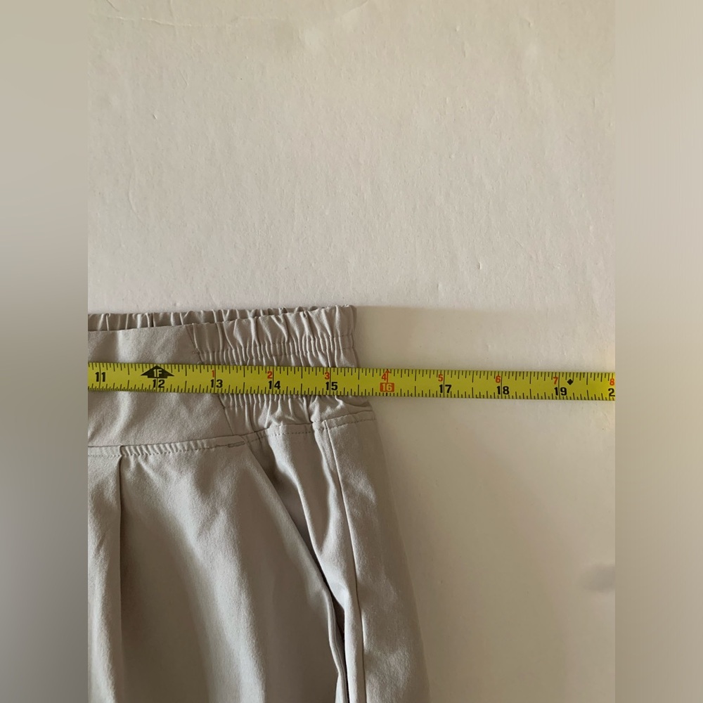 Athleta Brooklyn cropped pants size 8 - Picture 9 of 11